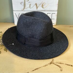 ZARA Charcoal Gray Black Belted Wool Hat
